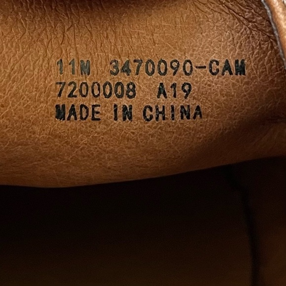 FRYE Leather Slip-On Shoes - Ivy Huarache Size 11M Trendy Stylish Effortless - Picture 7 of 8